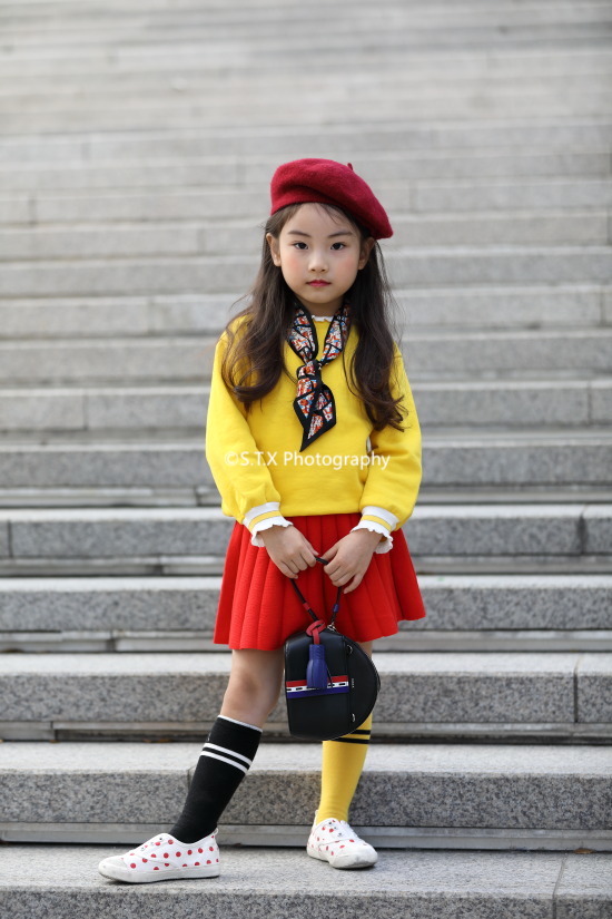 2018秋季韩国儿童时尚街拍