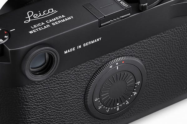Leica M10 D