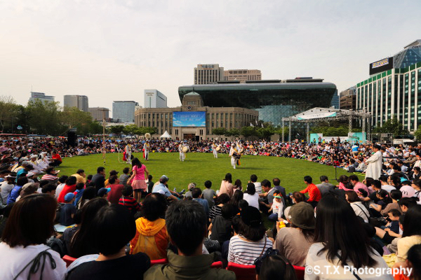 首尔市厅广场