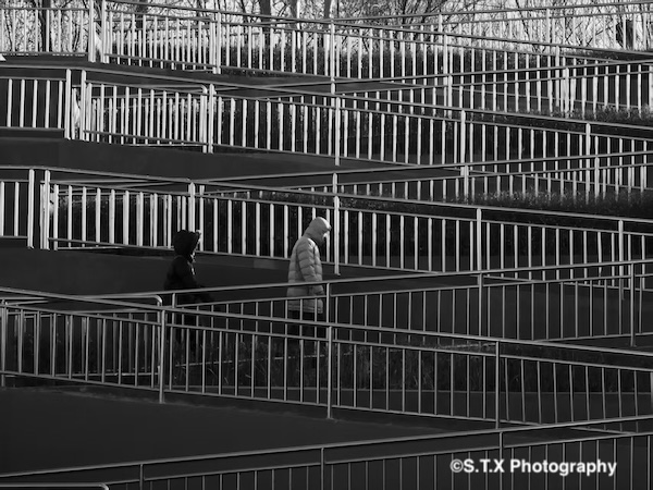 飘在思密达手机街头摄影